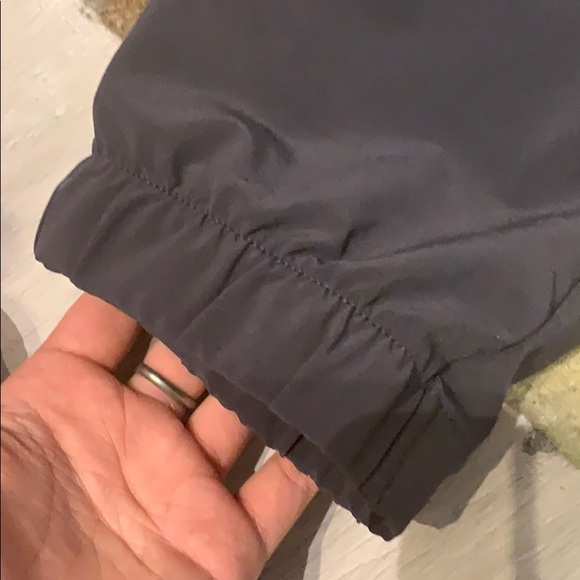 Girls lightweight track pants SIZE 14 - Picture 3 of 6